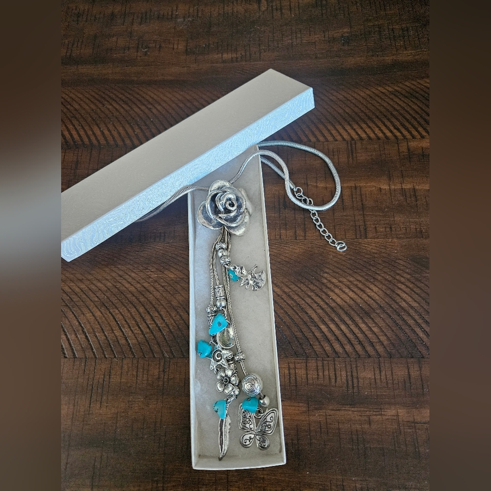 Silver Floral Pendant Necklace - Picture 7 of 13